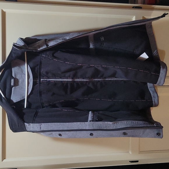 Calvin Klein Performance coat - Picture 7 of 9